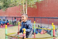 Fun-Filled-Picnic-at-School-Park-11
